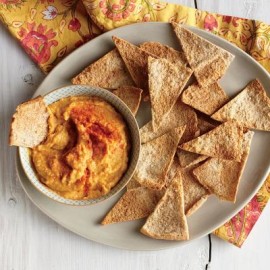 1410p35-white-bean-pumpkin-hummus-pita-chips